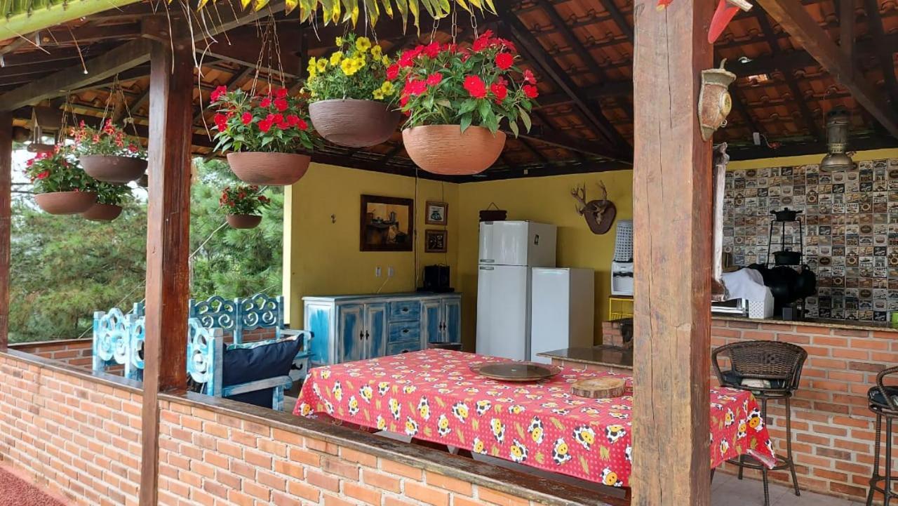 Santa Anna Ecohouse Сasa de vacaciones Penedo (Rio de Janeiro)